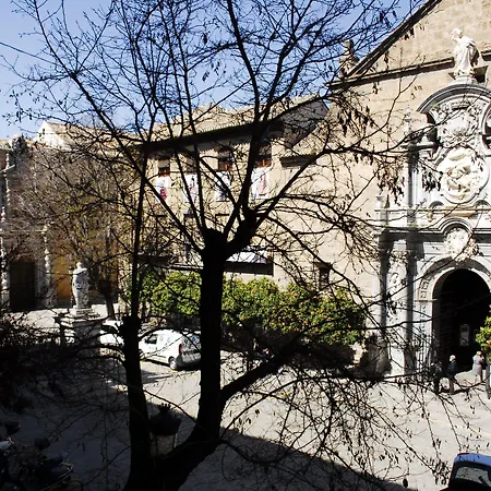 Pensionat Oyo Fonda Sanchez 2*